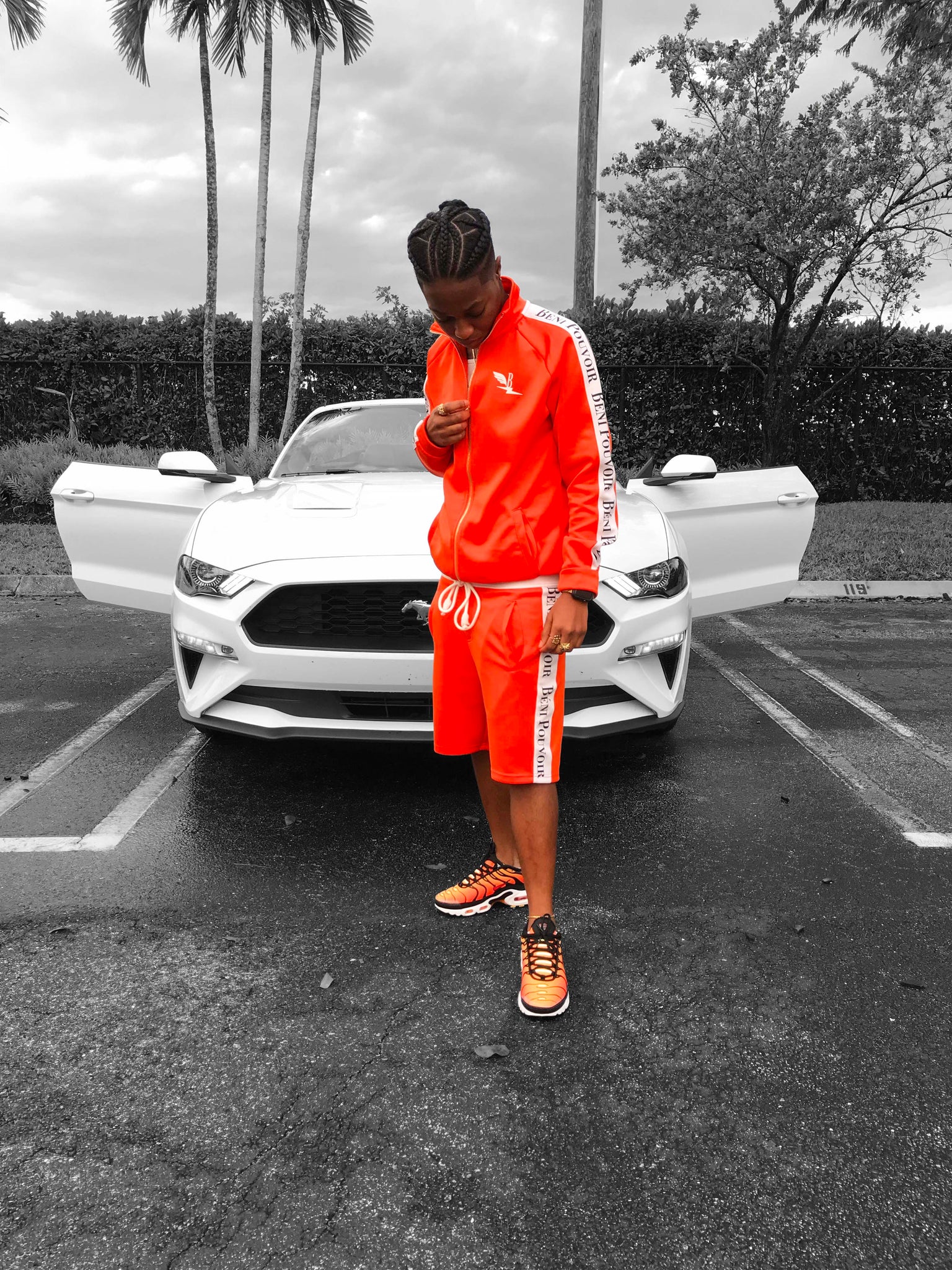 Nike palm on sale tree tracksuit