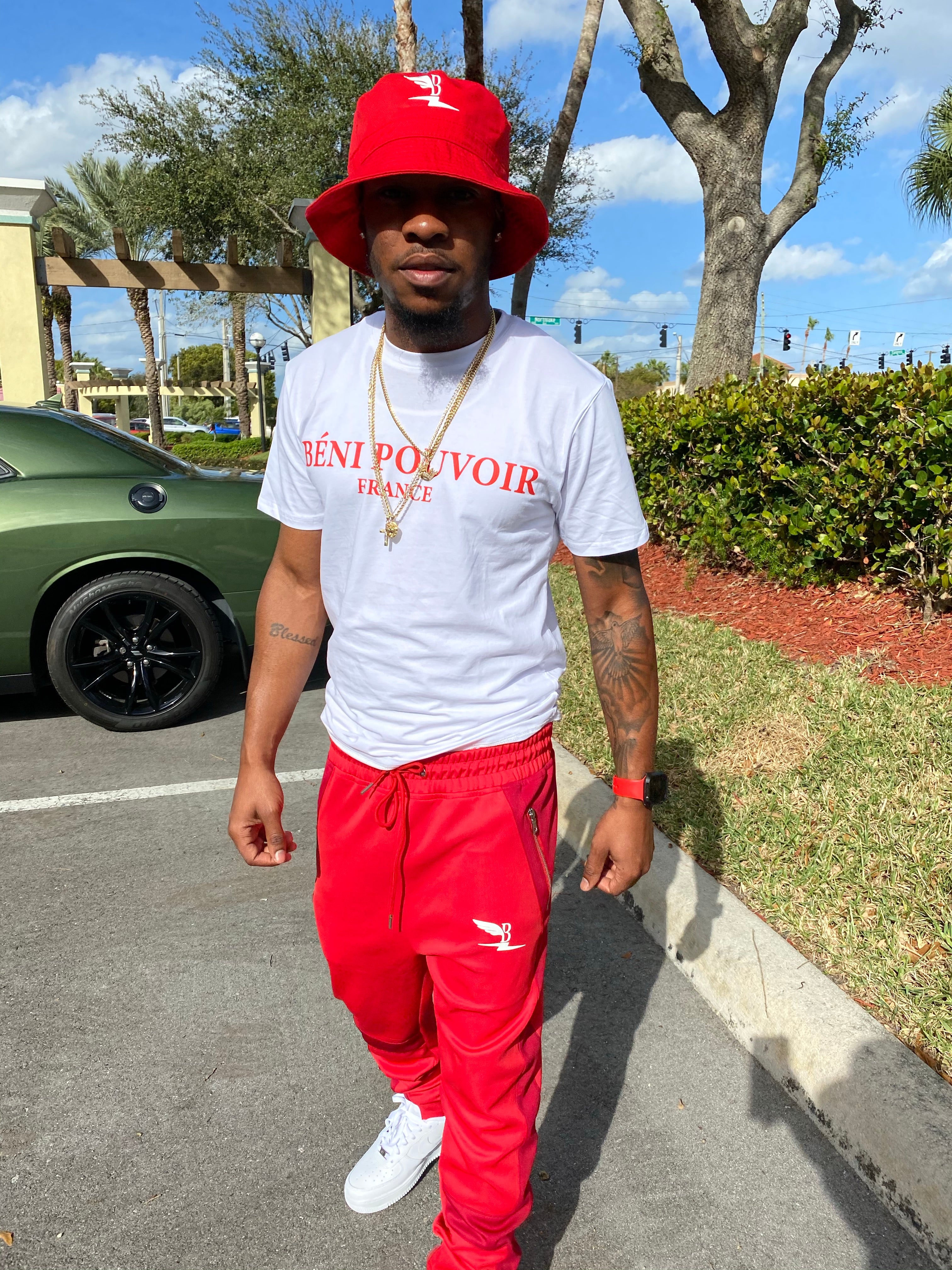 Signature T-shirts